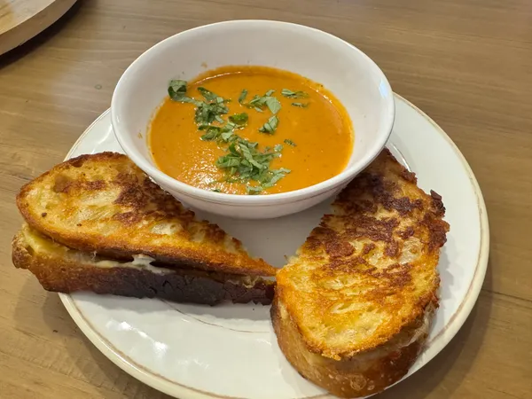 Grilled cheese sandwich with tomato basil soup